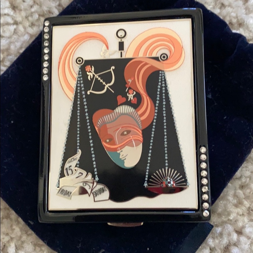 Estée Lauder Libra zodiac compact collection